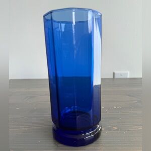 Vintage Anchor Hocking glass Essex tumbler (10 panels) in cobalt blue